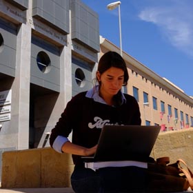 Líderes con valores Scholarships from Caixa Popular